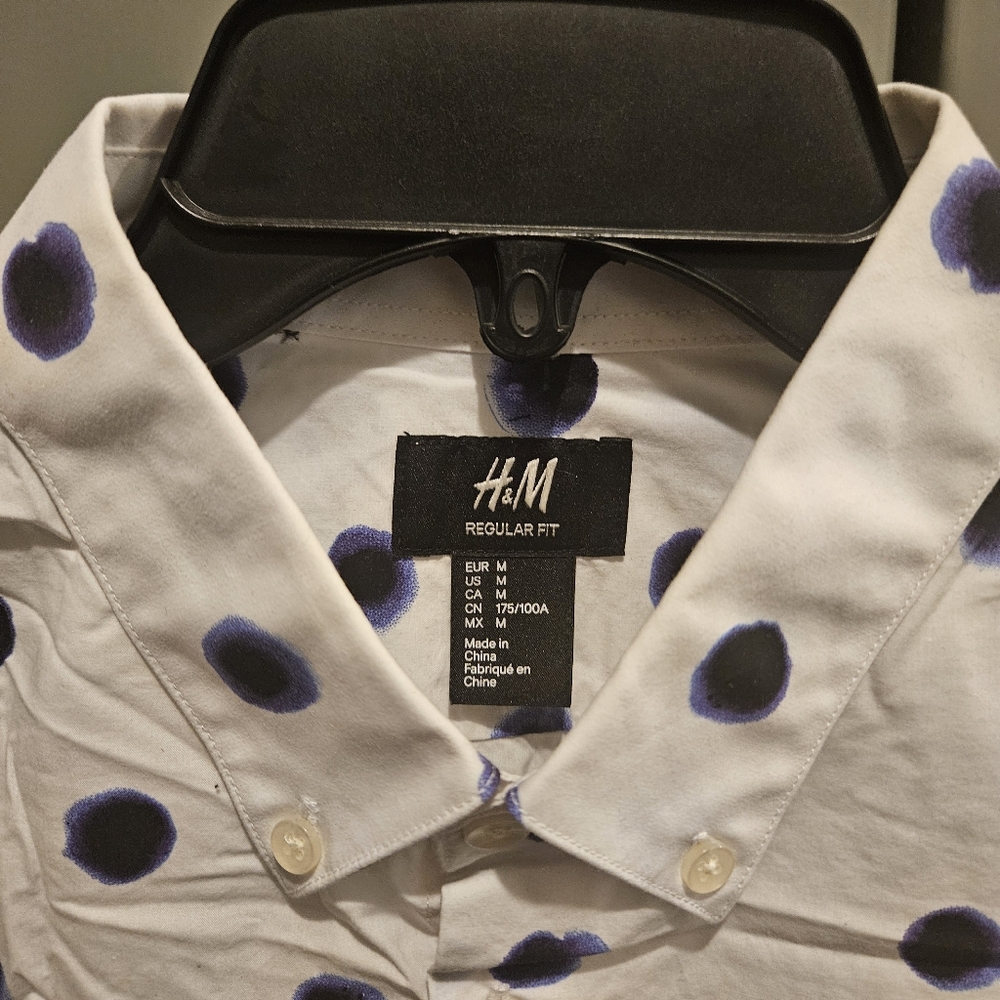 Mens H&M Polka Dot Button Up Shirt in Navy/White Size Medium - Picture 2 of 5
